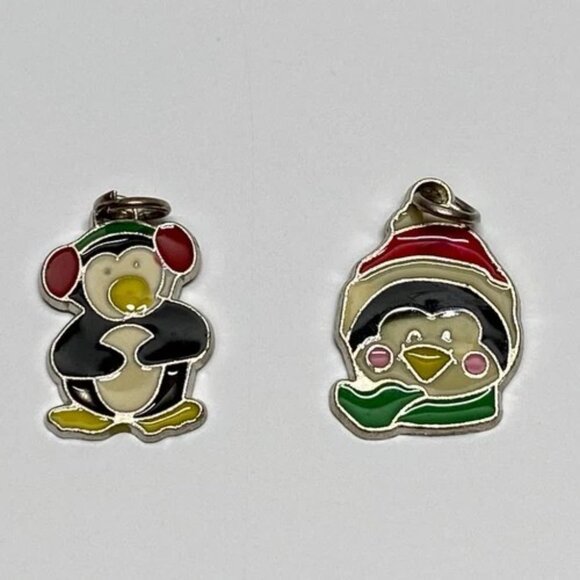 Vintage Holiday Penguins Charms 6 Set Red Green Black White Enamel Silver Tone - Picture 2 of 13